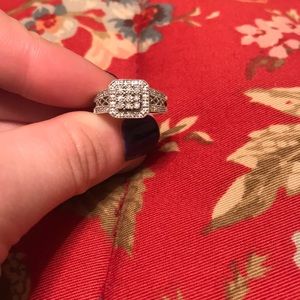 Diamond ring 1/8 ct tw round cut sterling silver